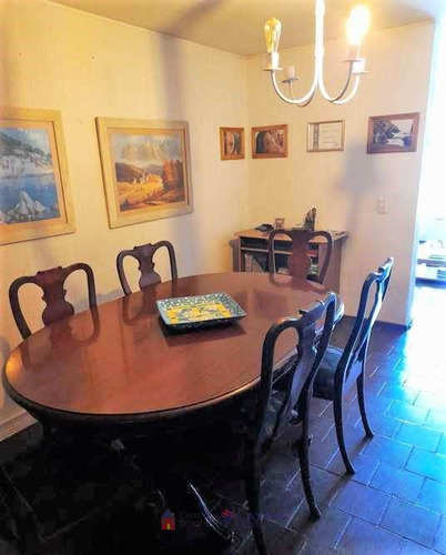 Casa En Venta De 3 Dorm. En Ñuñoa