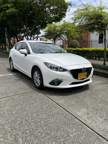 Mazda 3 2.0 Touring