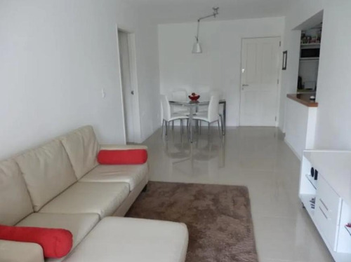 Imagen 4 de 17 de Cómodo Apartamento De 2 Dormitorios Para Alquilar A Pocos Metros De La Playa Mansa