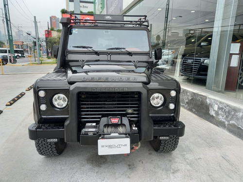 Imagen 6 de 10 de Land Rover Defender 110 2015