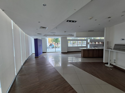 Arriendo Local Comercial En Alonso De Córdova Id 50.493-lin