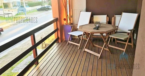 Imagen 21 de 23 de Particular. Alquiler Temporal Temporada 2023 Pinamar. Departamento Totalmente Equipado. 5 Personas. Piscina, Parrilla, Solarium Y Estacionamiento Cubierto, Dueño Directo.