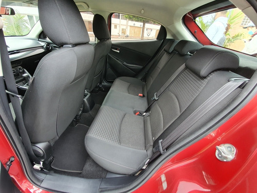 Mazda 2 2018 1.5 Touring Unico Dueño