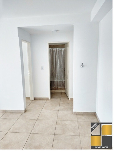 Imagen 7 de 13 de Departamento En Venta En Valentin Alsina