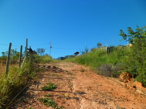 Imagem 4 de 14 de Jaboticatubas - Mg - Financie Este Lote 388m² No Bairro Monte Das Palmeiras A 2km Do Centro.