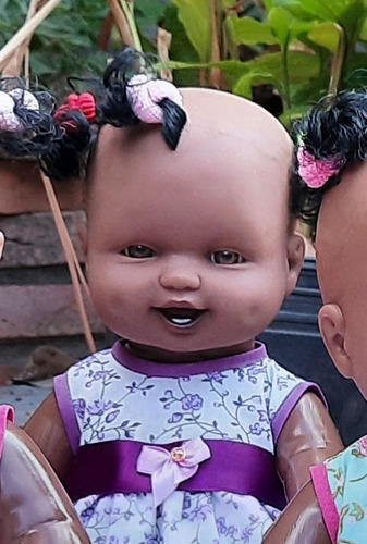 Bonecas Negra Ane Sapekinha Com Nova Roupa