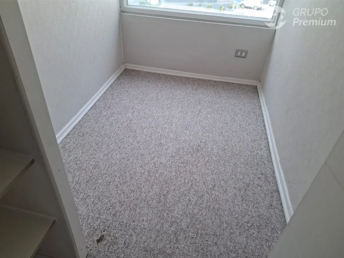 Imagen 3 de 26 de Departamento En Venta De 2 Dorm. 1b 2estaciionamiento Renca