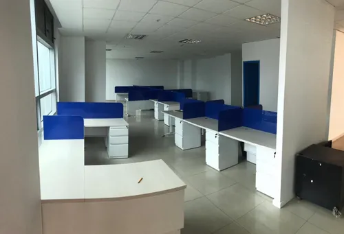 Oficina En Arriendo/venta En Chico Norte Iii. Cod A1105010