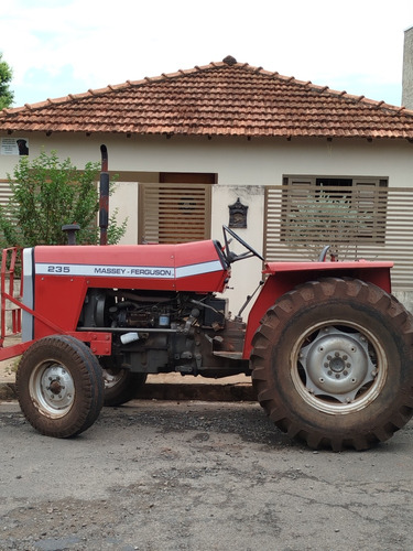 Massey Ferguson 