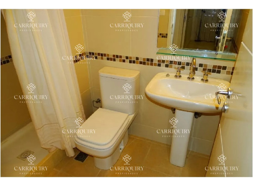 Lindisimo Decorado Piso Alto Con Todos Los Servicios