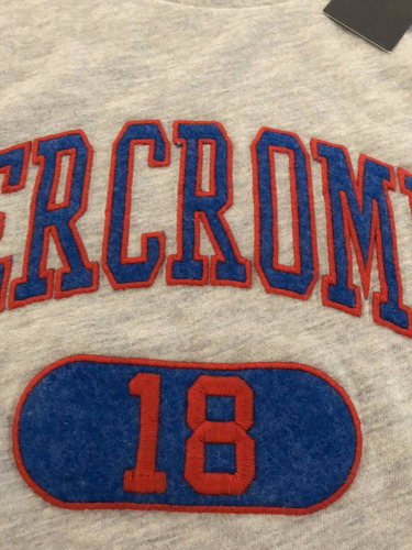 Remera Abercrombie Talle S Nueva Original