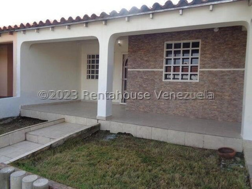 Milagros Inmuebles Casa Venta Cabudare Lara Av Ribereña Horizonte Economica Residencial Economico Código Inmobiliaria Rentahouse 24-3715