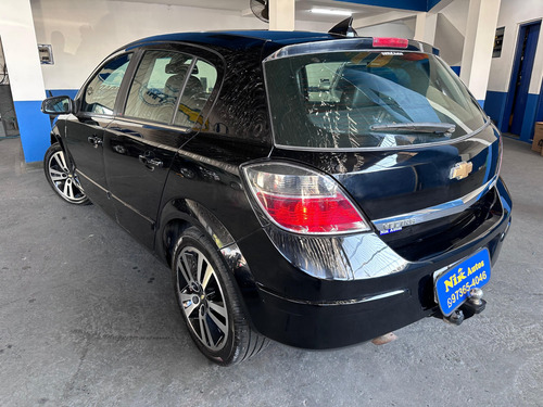 Chevrolet Vectra 2.0 MPFI GT-X HATCH 8V FLEX 4P MANUAL