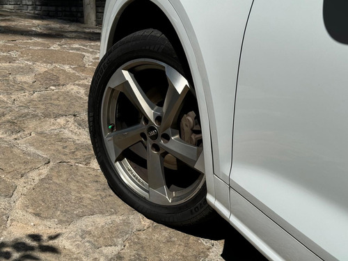 Audi Q5 2.0 L T S Line Dsg