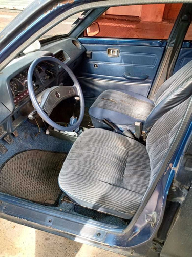 Daihatsu Charade Berlina 4 Puertas