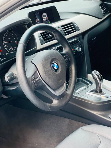 Imagem 10 de 15 de Bmw 320i 2.0 16v Turbo Active Flex 4p Automático