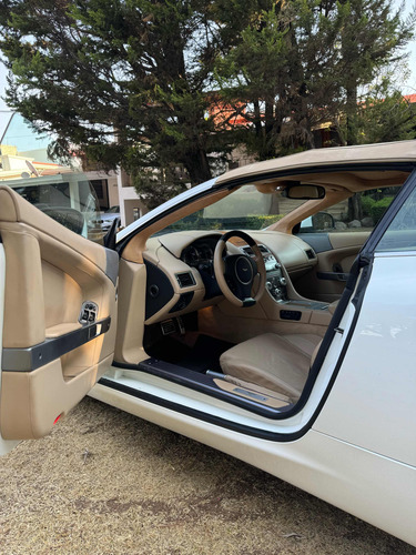 Aston Martin DB9 5.2l Convertible Touchtronic At