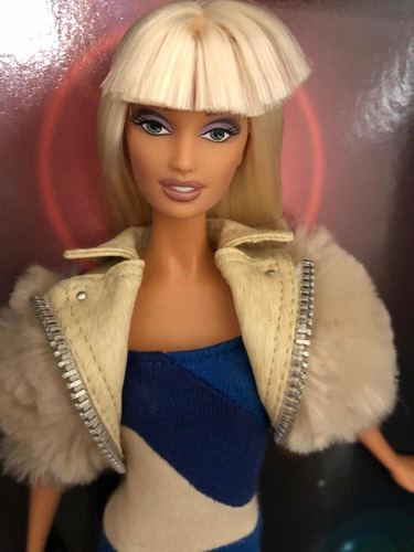 Barbie Top Módel Basics Collector Versace Donatella (Usado)