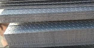 Láminas Estriadas 3mm Hierro Negro