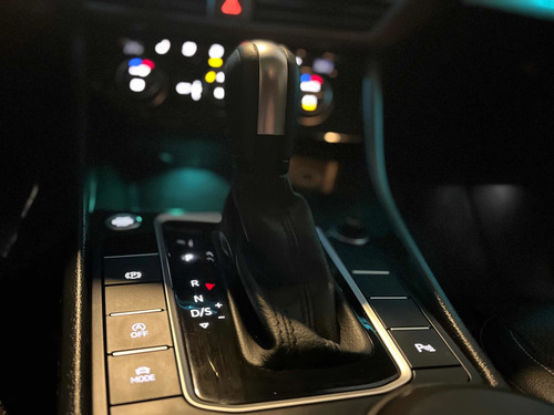 Imagen 10 de 15 de Volkswagen Vento 2020 1.4 Highline 150cv At
