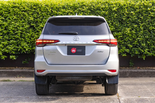 Fortuner Srv Diesel 2.4l