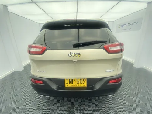 Jeep Cherokee 3.2 Longitude Plus