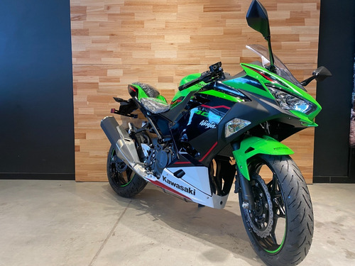 Imagen 2 de 15 de Kawasaki Ninja 400 0km