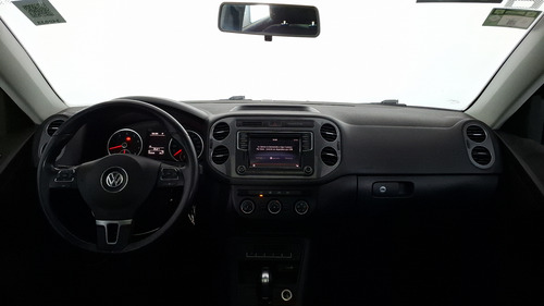 Volkswagen Tiguan 2.0 Paquete Sport & Style