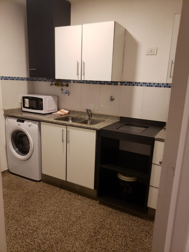 Imagen 6 de 15 de Departamento Temporal De 2 Dormitorios Centro De Córdoba Con Cochera
