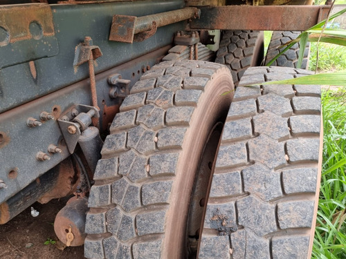 Imagem 13 de 15 de Volvo Vm 330 6x4 Ano 2019 Caçamba Meia Caminhão Traçado