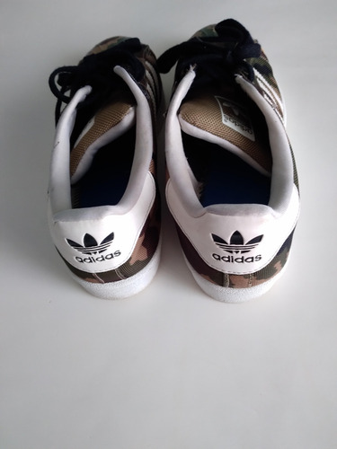 Zapatillas Superestar adidas Mujer Camufladas T 39,5 (Usado)
