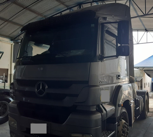 Imagem 2 de 15 de Mercedes Benz Axor 2044 S Premium 2011 4x2 Prata