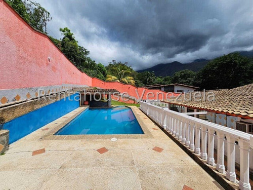 Vendo Casa En Urbanización El Castaño, Código 25-6576 Cm Leer Descripción