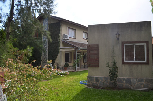 Imagen 2 de 17 de Casa En Venta En Barrio Privado Ranelagh Golf