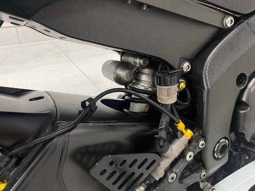 Yamaha Yzf R-6 600