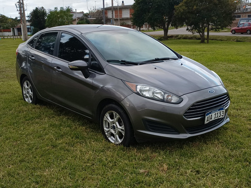 Ford Fiesta Automotoratopcar Usd 6000 + Cuotas En Pesos