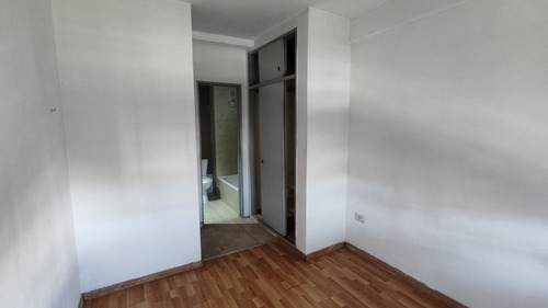 Imagen 6 de 7 de Departamento 2 Ambientes Con Cochera