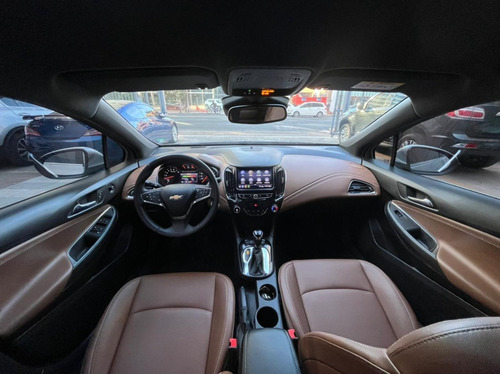 Imagen 11 de 15 de Chevrolet Cruz Ltz Premier 4p Impecable Us