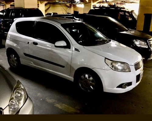 Imagen 3 de 8 de Chevrolet Aveo
