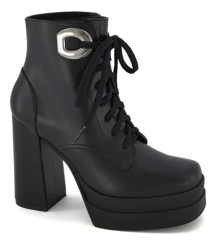 Botines negros online con agujetas