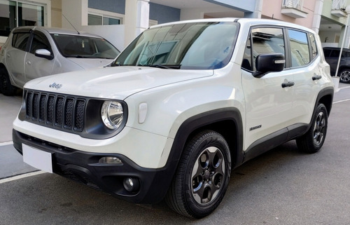 Jeep Renegade 1.8 Flex Aut. 5p