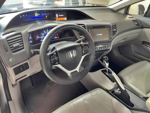 Imagem 7 de 12 de Honda Honda / Civic Lxl 2013