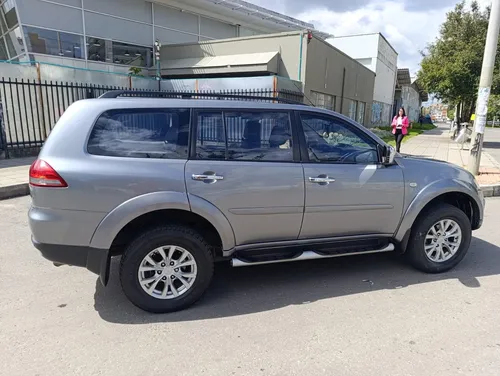 Mitsubishi Nativa 3.0l