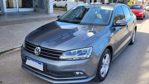 Volkswagen Vento 1.4 Highline 150cv At