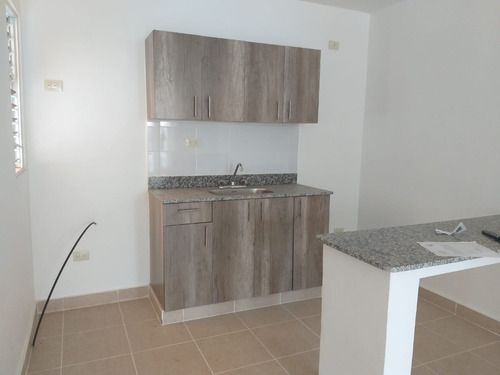 Imagen 5 de 12 de Alquilo Apartamento En Ciudad Juan Bosch