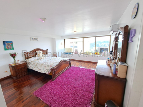Urb. Guaicai Hermoso Y Espacioso Penthouse Duplex Terraza Con Doble Altura. Mo 25-8897