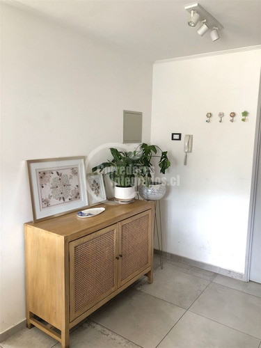 Lindo Y Amplio Dpto Venta De 2 Dorm. A Pasos Metro Linea 1
