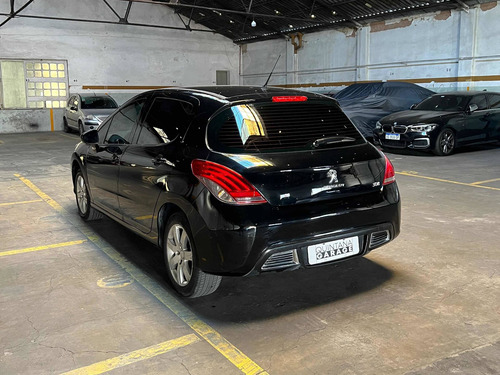 Imagen 14 de 19 de Peugeot 308 2017 1.6 Active
