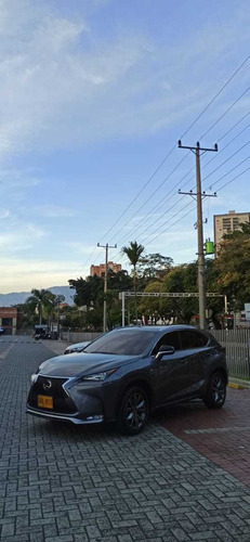 Lexus Nx 200t At 2.0t 2015