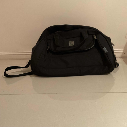 Bolso Negro Karpatos Con Bolsillos Viaje